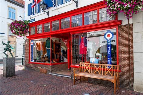 Shops with HERMÈS in Roermond and surroundings title